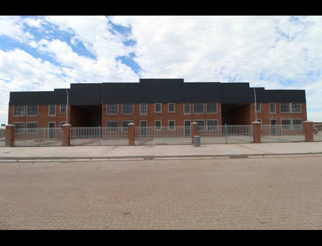 350M² WAREHOUSE TO LET IN SALDANHA INDUSTRIAL